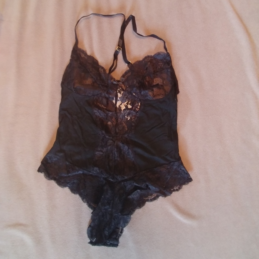 Lace Teddy - Picture 2 of 2